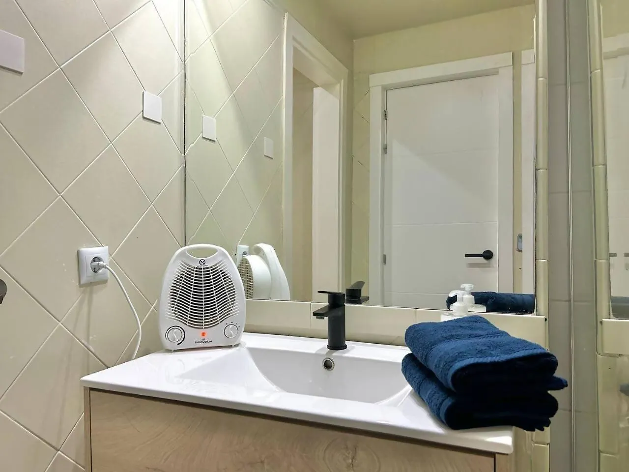 Estudio Mediterraneo Marbella 1 Min De La Playa Apartment